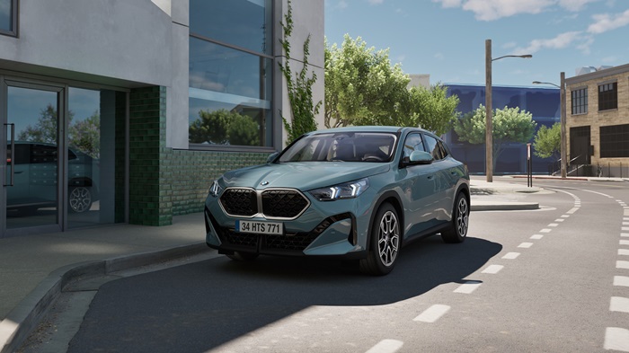 Tamamen Yenilenen Yeni BMW X2 sDrive20i ve BMW iX1 eDrive20 Ön Rezervasyona Açıldı