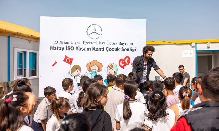 Depremzede Çocuklar, 23 Nisan Coşkusunu Mercedes-Benz Türk’ün Çocuk Şenliğinde Yaşadı