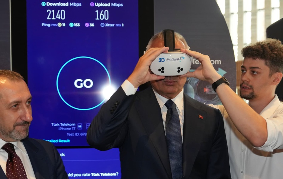 Türk Telekom’dan sanatın kalbi AKM’de 5G deneyimi