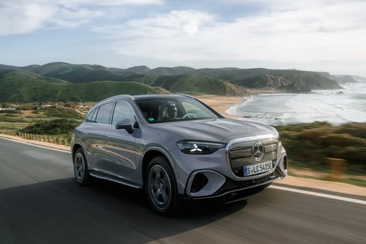 Yeni Elektrikli GLC Almanya’da Zirveye Oturdu