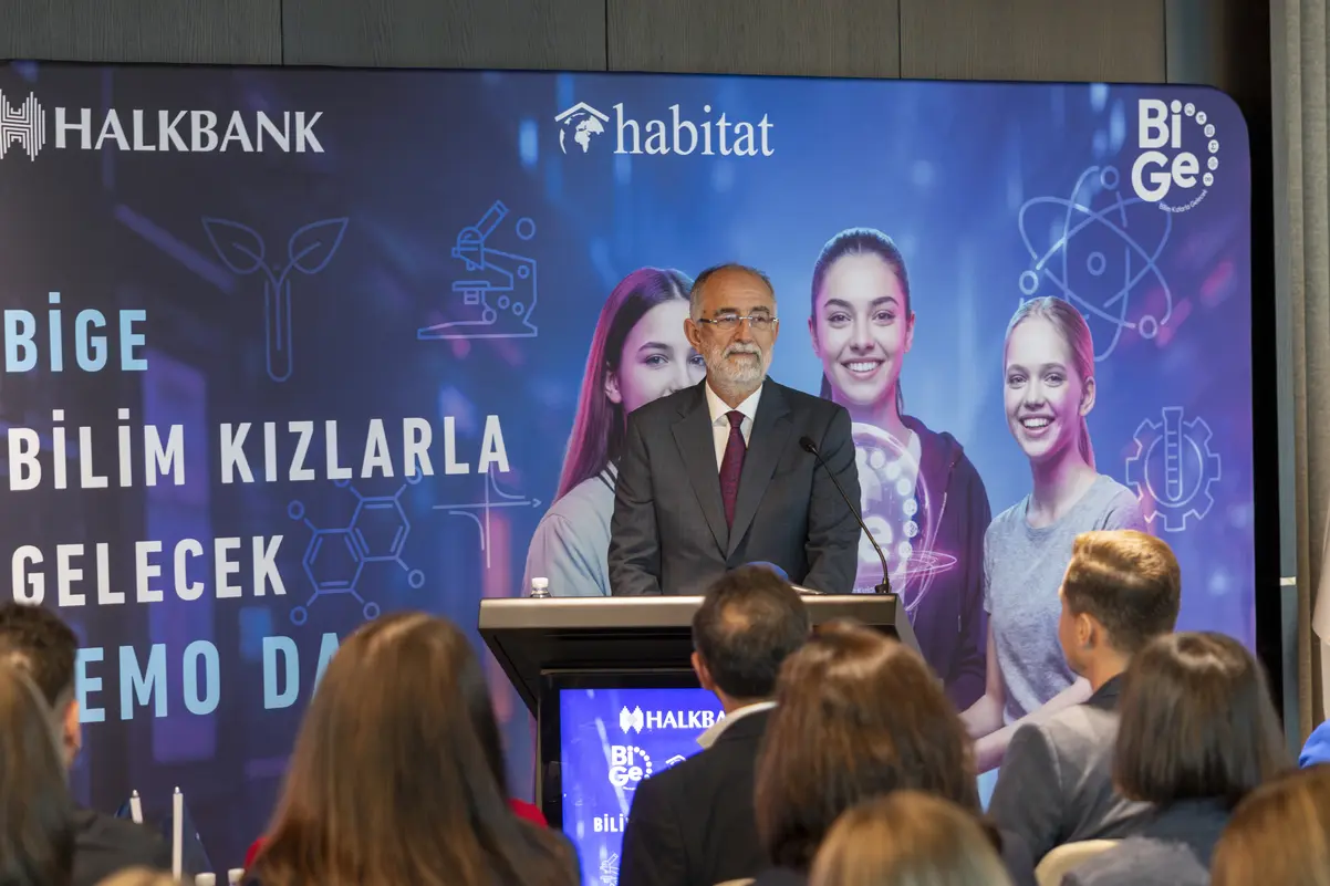 Halkbank BİGE Mezunlarına Mobil Uygulama Müjdesi
