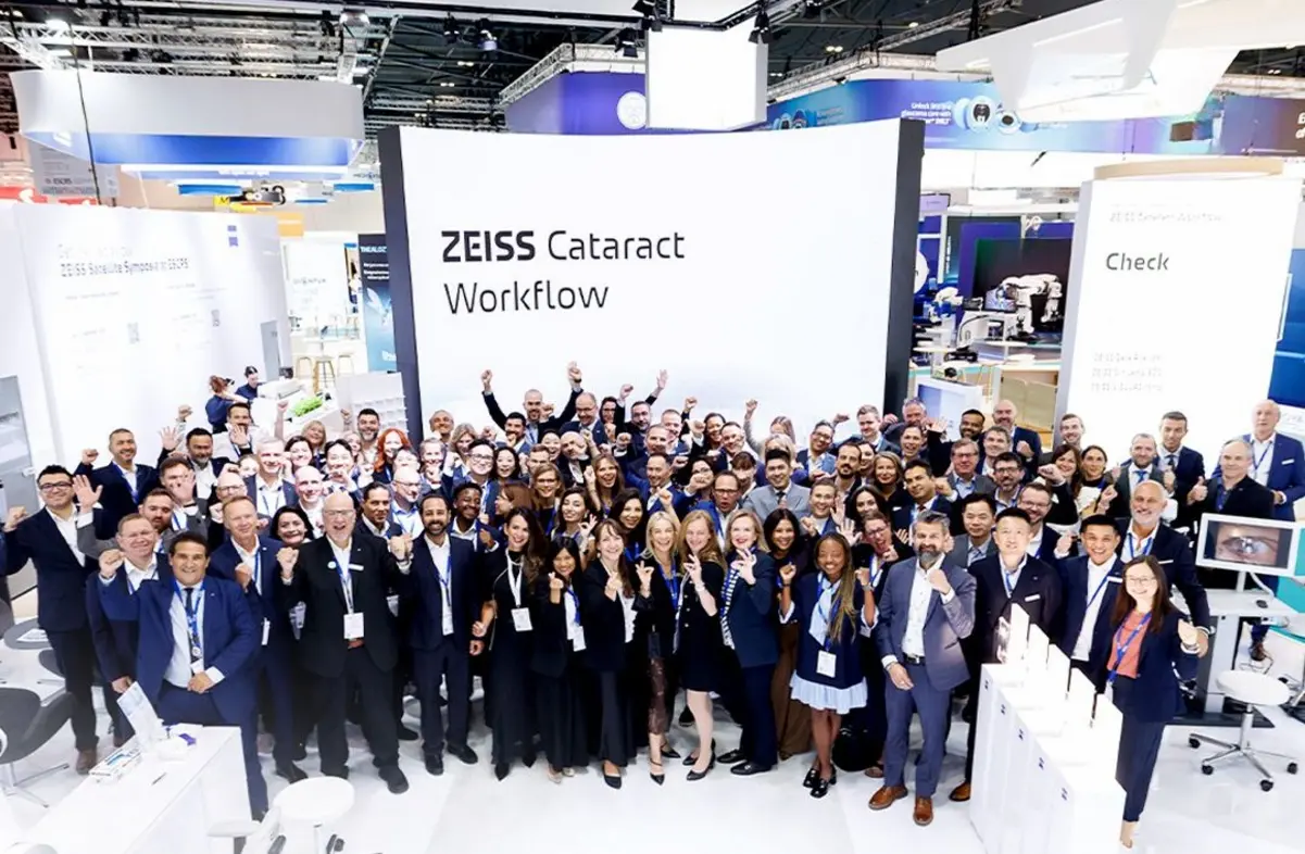 ZEISS İle Göz Cerrahisinde Tarihi Adım Sahneye Çıktı