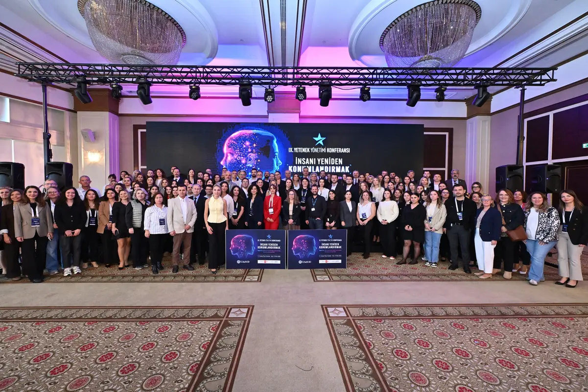 TAYSAD Sahnesinde Yapay Zeka Ve İnsanın Rolü