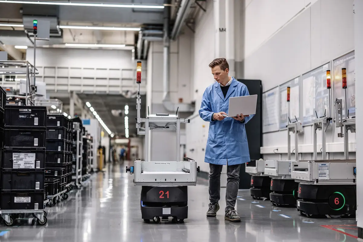 Siemens, Yapay Zekâda Küresel Model Sahnesine Çıkıyor