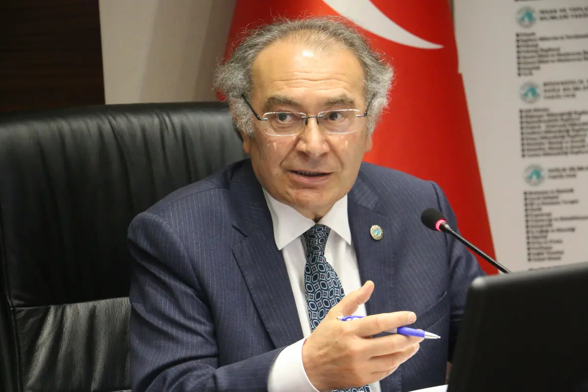 Nevzat Tarhan Dijital Unutkanlığın Kaynağına Dikkat Çekti